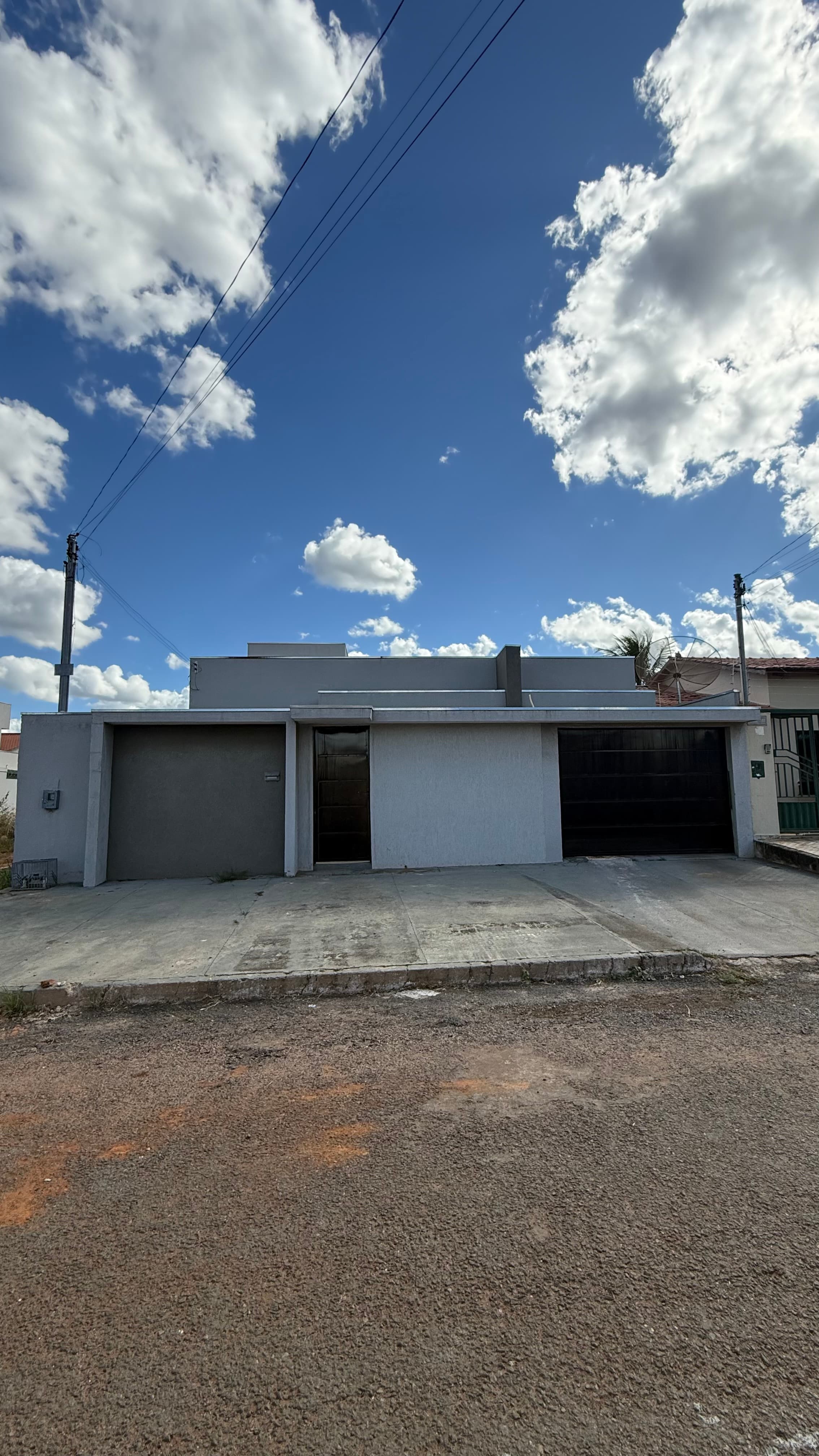 🏡 OPORTUNIDADE NO ITAICI II – CASA EM LOTE INTEIRO! ✨ - foto 1